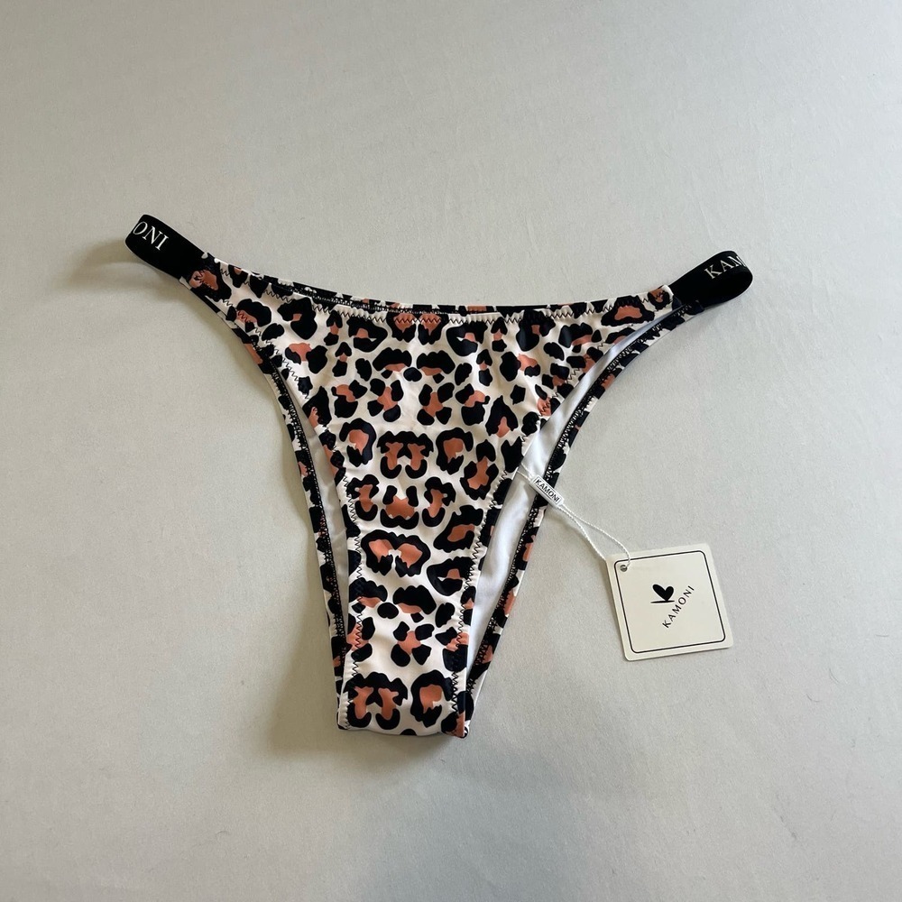 Kamoni animal print high sided bikini bottom L